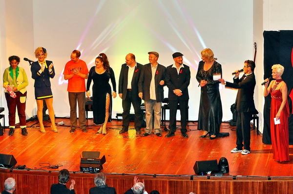 Aids-Gala   120.jpg